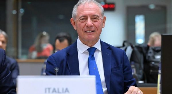 Urso “L’Europa cambi subito o sarà un deserto industriale”