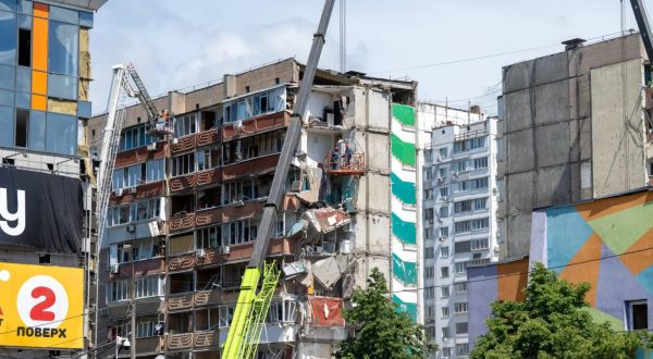 Drone russo colpisce edificio in Romania, 2 feriti