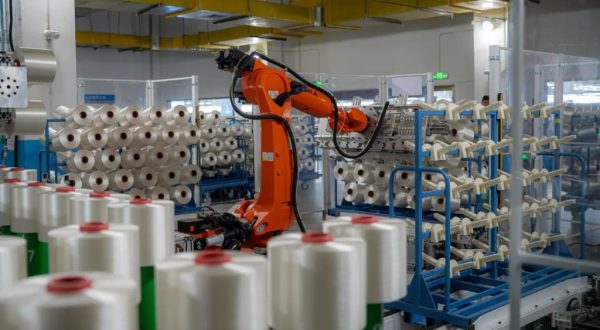 Cina, utili delle imprese statali in aumento dell’1,9% nei primi 4 mesi del 2026