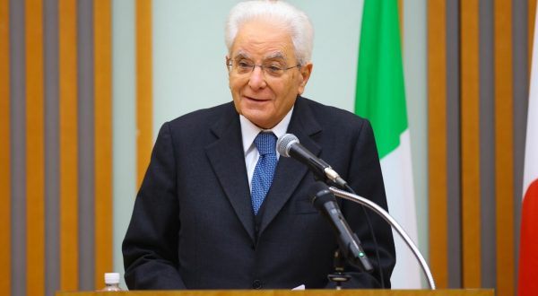 Mattarella “I Bersaglieri legati alla storia d’Italia, elemento cardine esercito”