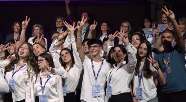 Mad for Science, il liceo di Recanati vince il contest della Fondazione Diasorin