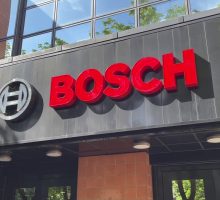 Bosch chiude il 2025 a 2.3 miliardi tra sostenibilit&agrave; e transizione industriale