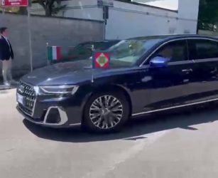 Mattarella e Meloni arrivano all'Ospedale Maggiore di Bologna: le immagini