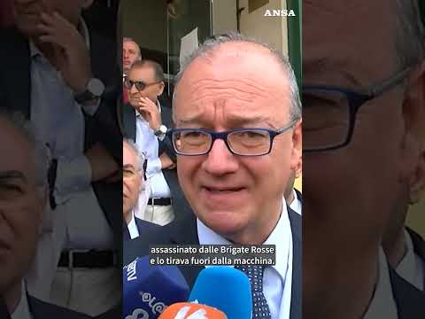 Gaffe di Valditara su Piersanti Mattarella: "Ucciso dalle Br" #ansa #news