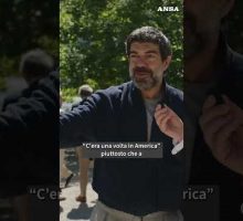 Pierfrancesco Favino e l'amore per le auto al Concorso d'Eleganza a Villa d'Este #ansa#news