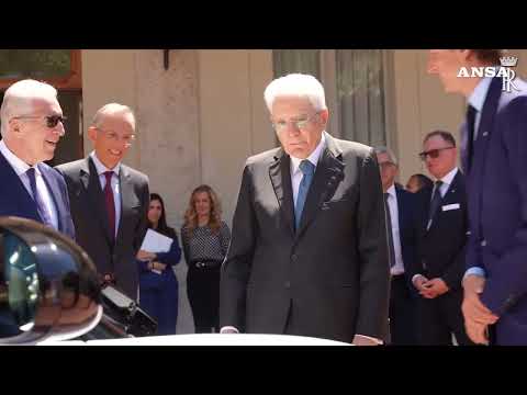 La nuova Ferrari Luce presentata al Quirinale a Mattarella #ansa #news