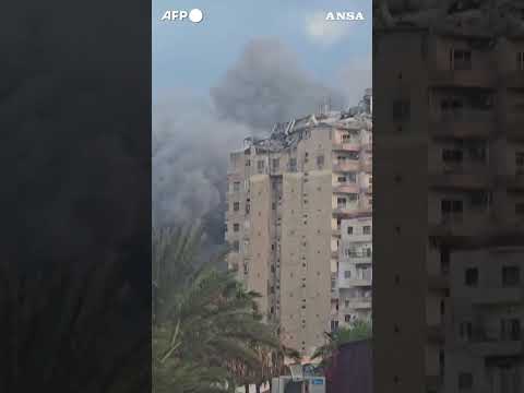 Israele attacca il Libano, raid aerei su Tiro #ansa #news