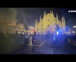 Inter campione d'Italia, festa a Milano #ansa #news