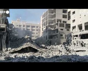 Libano, macerie a Tiro dopo l'ultimo attacco israeliano