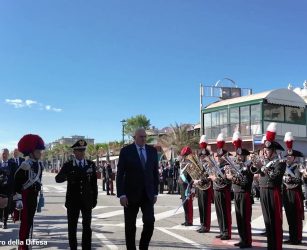 Carabinieri, Crosetto "Legame profondo con gli italiani li rende unici al mondo"
