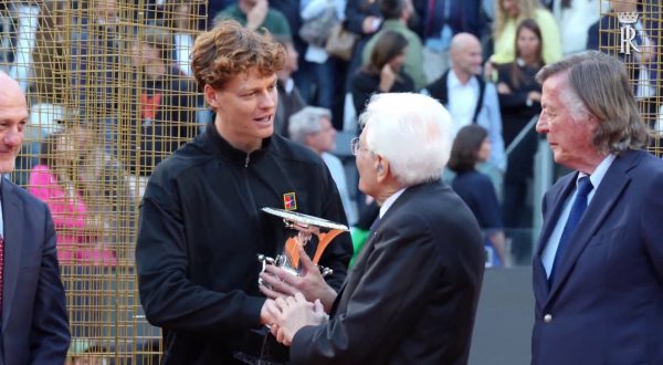 Internazionali d’Italia, Sinner premiato da Mattarella “Grande emozione”