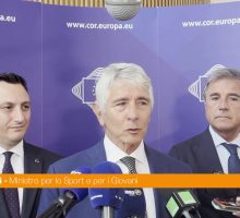 Giovani, Abodi "Erasmus Plus strumento per costruire il futuro"