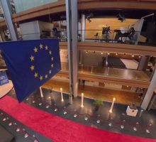 Dal Parlamento Ue bilancio da 1.780 miliardi