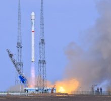 Cina, lanciati due nuovi satelliti nello spazio