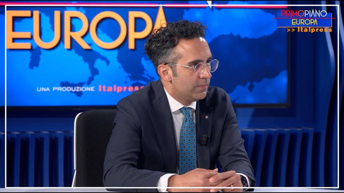 Parisi &ldquo;Le politiche europee si fanno dialogando con i territori&rdquo;
