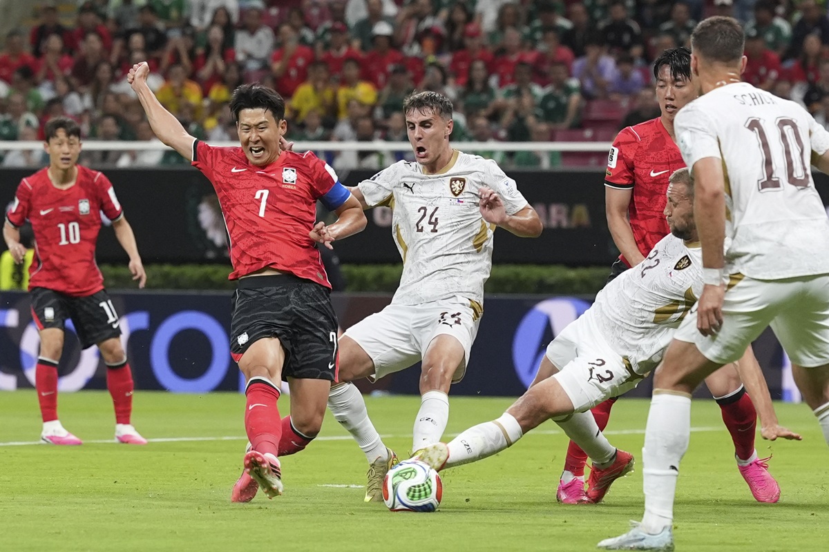 Corea del Sud ok all&rsquo;esordio, Repubblica Ceca battuta 2-1