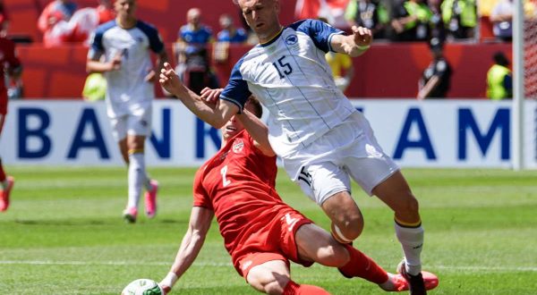 Canada e Bosnia debuttano al Mondiale con un pareggio