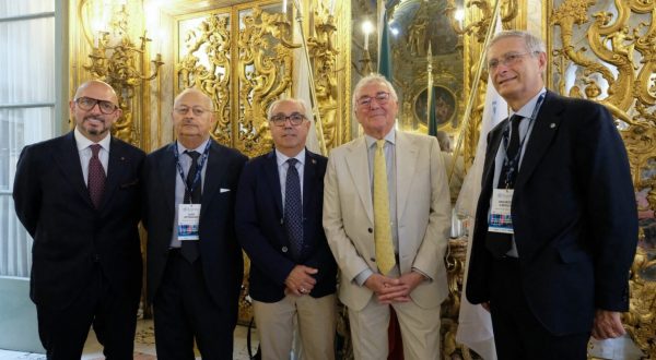 Pozza confermato a guida Consiglio Generale Assocamerestero, entrano 2 genovesi