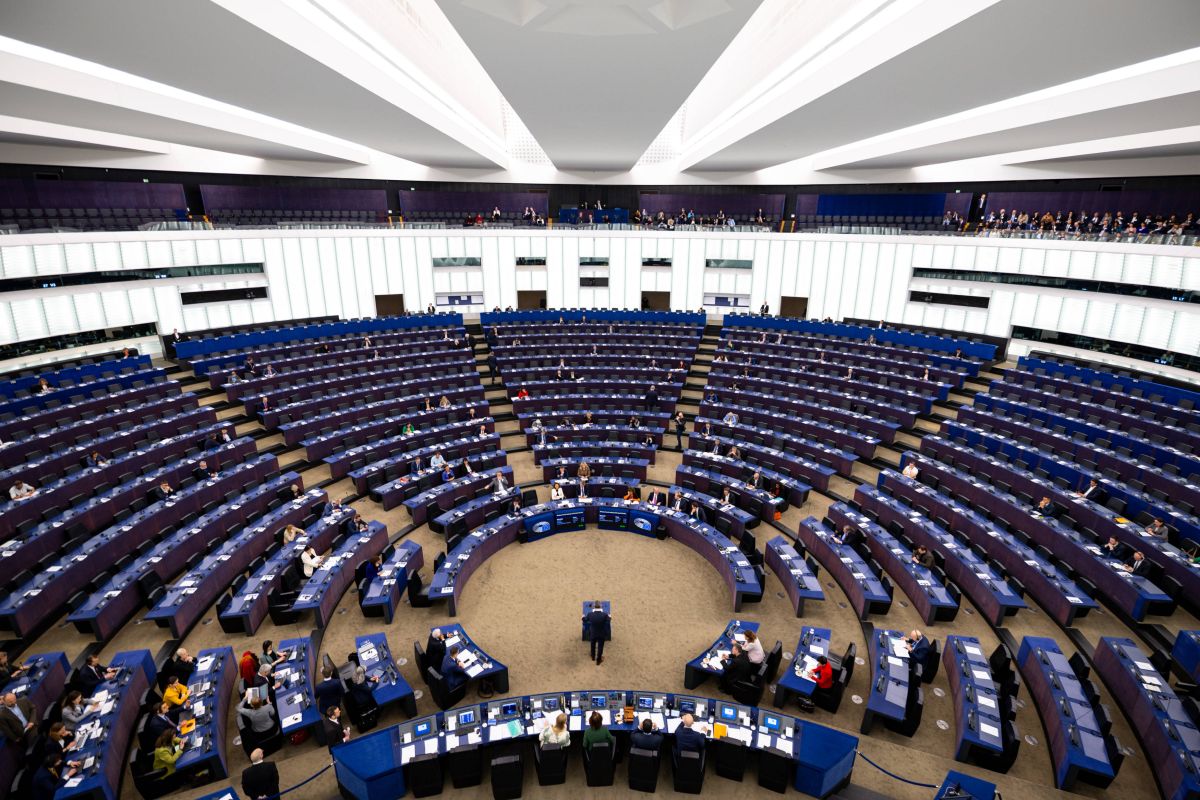 Via libera dal Parlamento Ue al Regolamento Rimpatri, Meloni &ldquo;Vittoria italiana&rdquo;