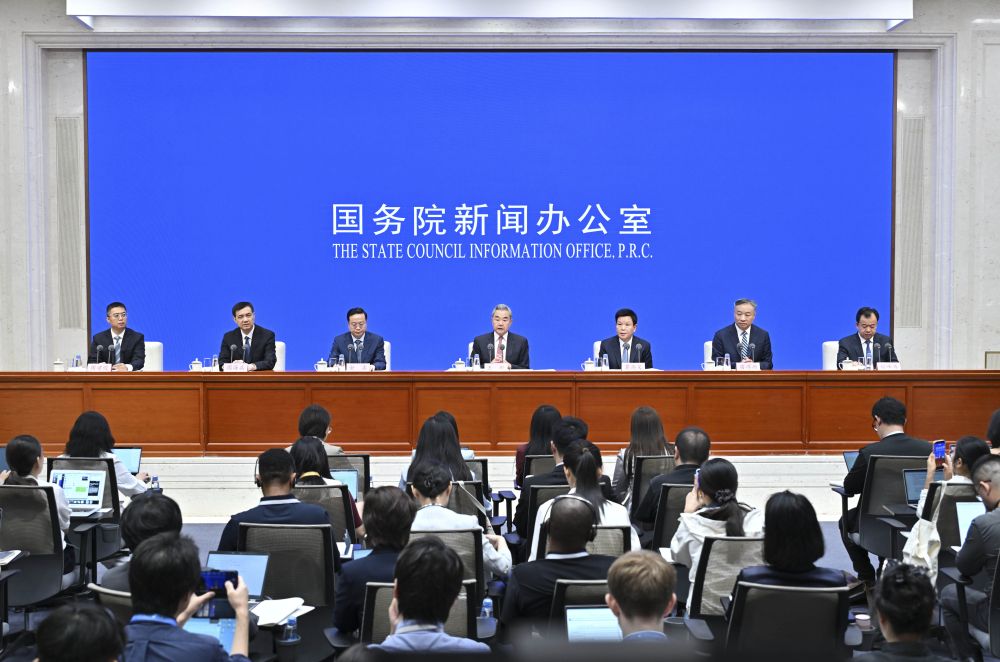 La Cina presenta il &ldquo;libro bianco&rdquo; sulla governance globale