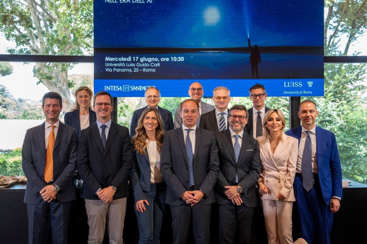 Intesa Sanpaolo-Luiss, cresce l&rsquo;AI nelle imprese ma la formazione non &egrave; adeguata