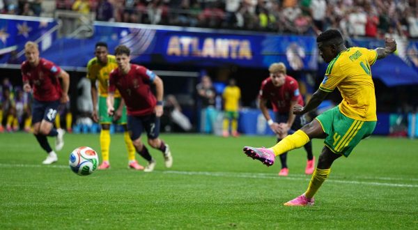 Repubblica Ceca-Sudafrica 1-1, Mokoena risponde a Sadilek