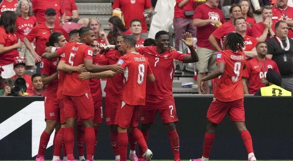 Svizzera-Canada 2-1, elvetici e nordamericani ai sedicesimi del Mondiale