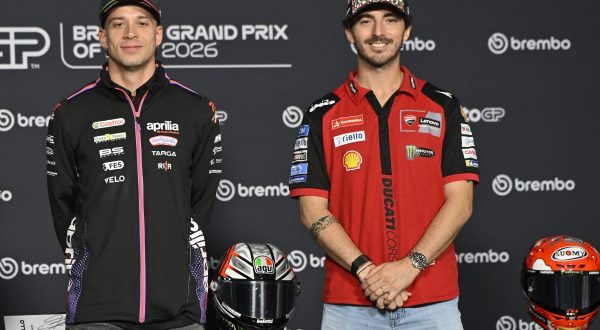 Bagnaia in Aprilia dal 2027 con Bezzecchi