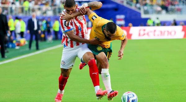 Australia ai sedicesimi, Paraguay quasi: lo 0-0 accontenta tutti