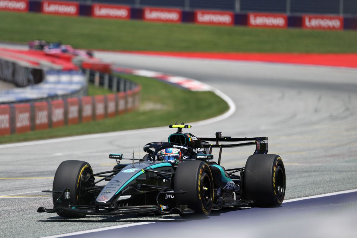 Antonelli domina il venerd&igrave; in Austria, Ferrari indietro