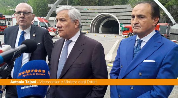 Libano, Tajani “Hezbollah rispetti accordi, ha una grandissima responsabilità”