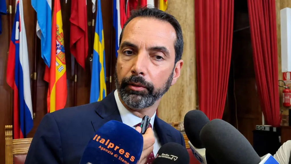 Messina, presenta la nuova Giunta comunale che affiancher&agrave; il sindaco Federico Basile: Laura Castelli nominata vicesindaca / Video