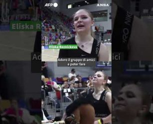 Praga, primo campionato europeo di Hobby Horsing: lo sport dei cavalli di stoffa virale sul web