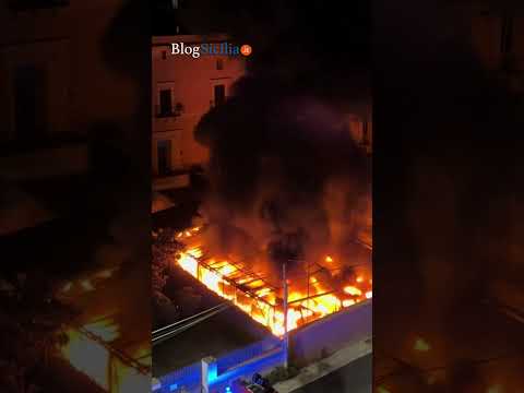 Incendio doloso alla Sicily By Car, ecco i danni
