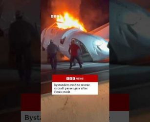 Bystanders help rescue people&nbsp;from plane crash in Texas. #BBCNews