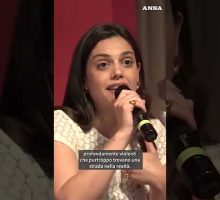 Michielin, Vicario e Levante sul Roma Pride: &ldquo;Vannacci dice cose violente e pericolose&rdquo; #ansa #news