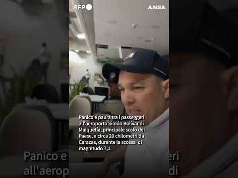 Venezuela: danni all'aeroporto di Maiquet&iacute;a dopo il sisma, passeggeri nel panico #ansa #news