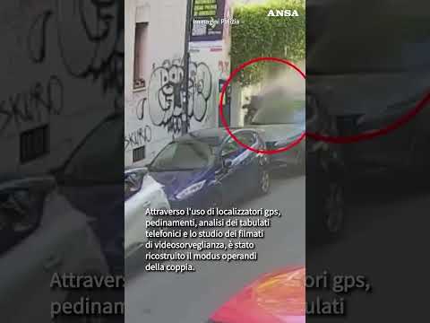 La polizia arresta i Bonnie and Clyde dei furti di moto in centro a Milano #ansa #news