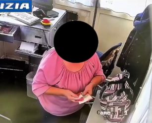 Peculato, sospesi 5 dipendenti del Consorzio Autostrade Siciliane