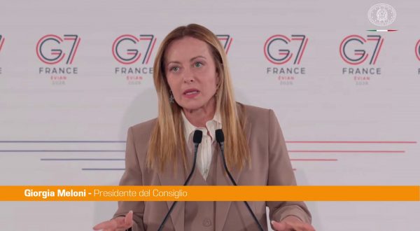 Ucraina, Meloni “L’obiettivo rimane il confronto diretto tra Zelensky e Putin”