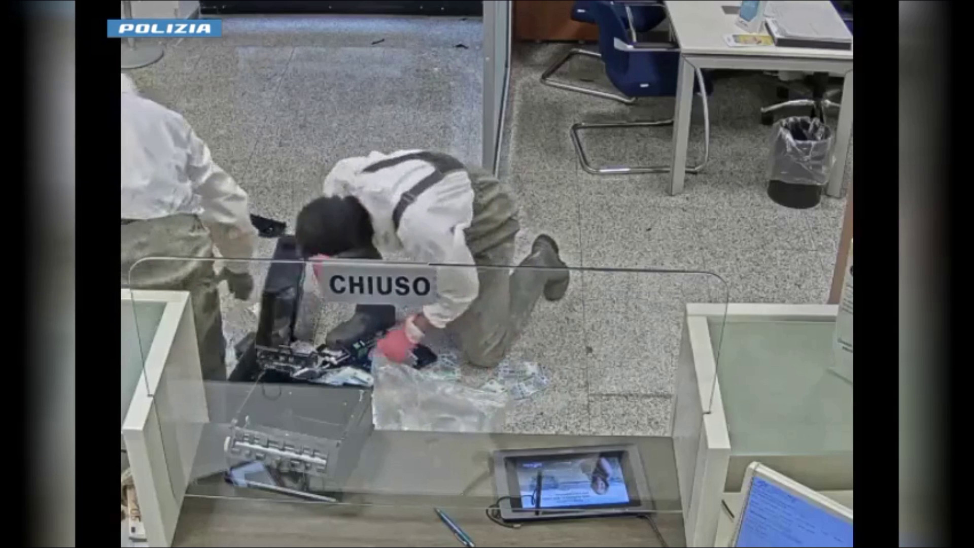 Sgominata 'banda del buco', 12 arresti tra Caserta e Napoli
