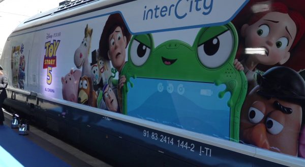 Da Trenitalia un nuovo Intercity dedicato a “Toy Story 5”