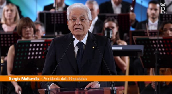 Mattarella “Nella Costituzione ripudio guerra e condivisione della sovranità”