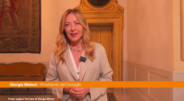 Meloni “Su energia e migranti l’Italia indica la strada all’Ue”