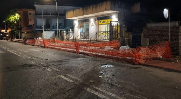 Messina, 15enne muore dopo essere stata investita da una moto a Torre Faro. Arrestato per omicidio stradale il ventenne alla guida