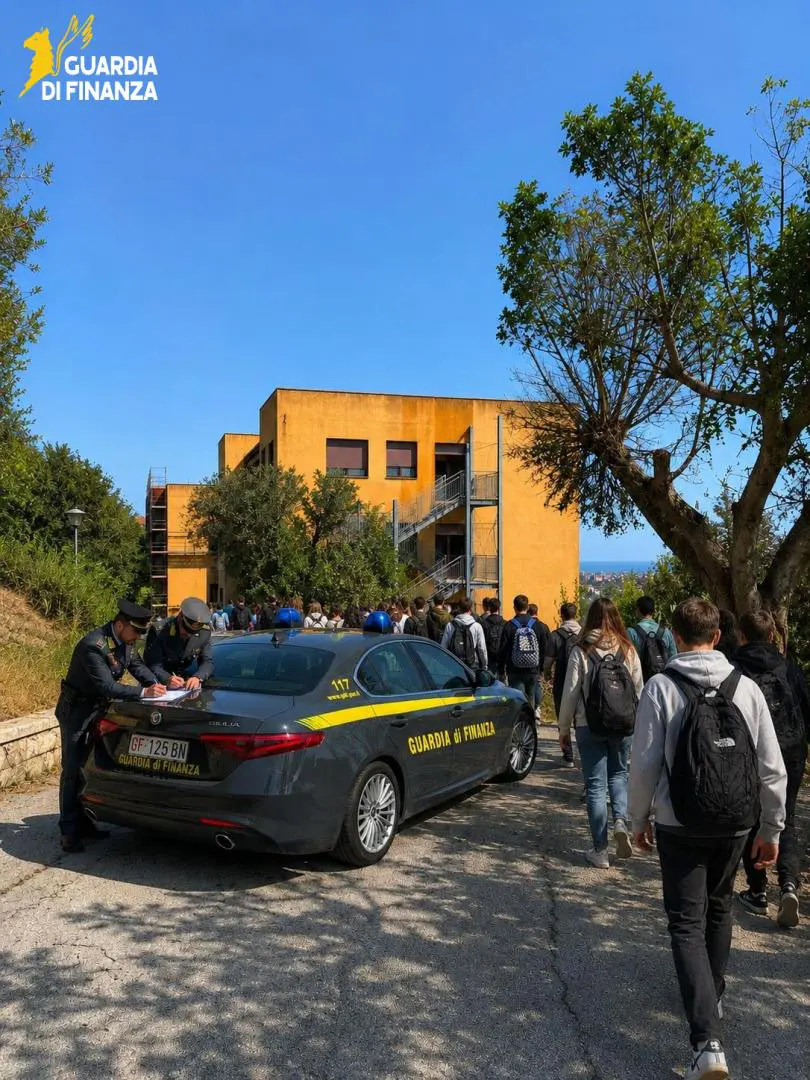Agrigento, contrasto all&rsquo;evasione fiscale nell&rsquo;istruzione privata: scoperti 131 professori irregolarmente impiegati