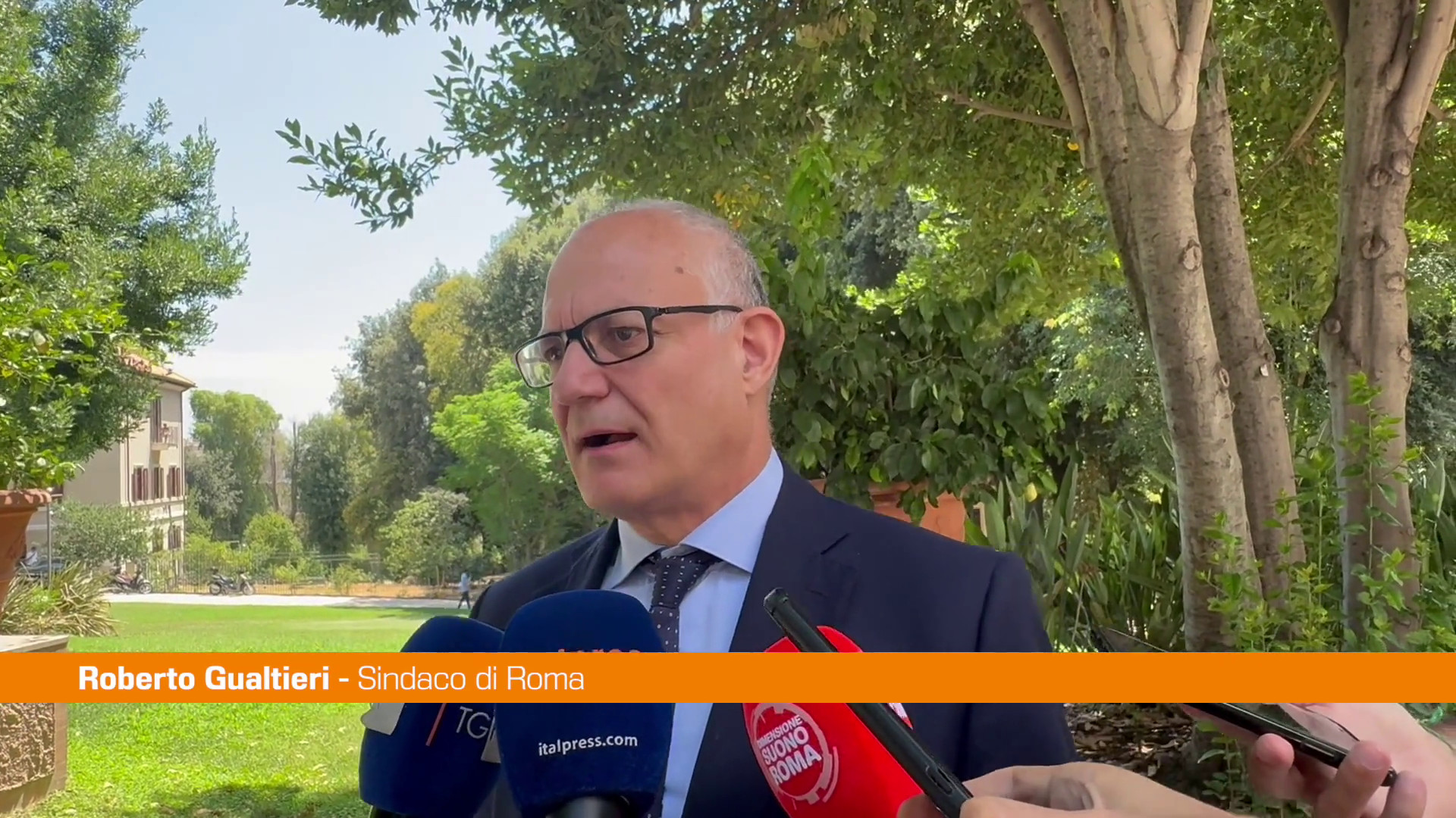 Rifiuti, Gualtieri "La sfida del Giubileo ha reso Ama pi&ugrave; efficiente"