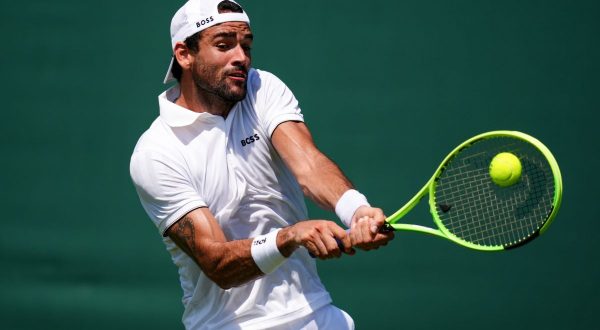 Berrettini batte Wawrinka in 4 set e vola al secondo turno a Wimbledon
