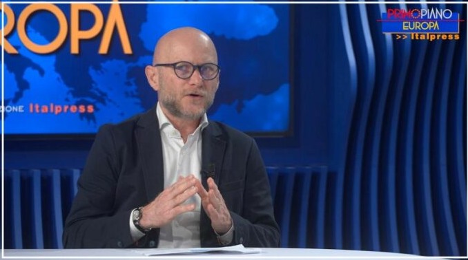 Allargamento Ue, gli italiani divisi sull&rsquo;Ucraina
