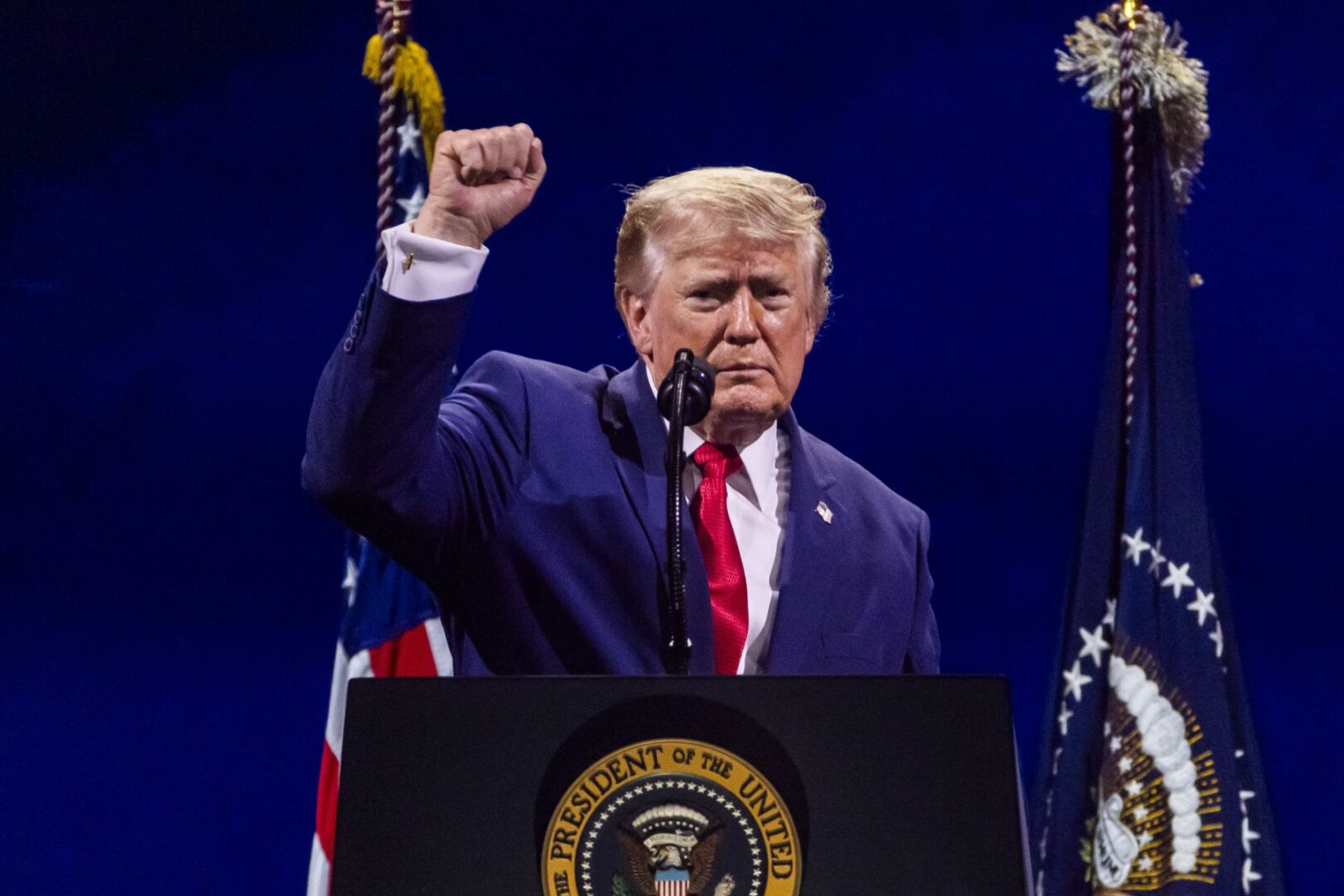 Trump &ldquo;Gli Usa pi&ugrave; ricchi e forti che mai, il comunismo cancro da estirpare&rdquo;